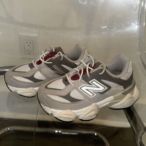 New Balance 9060 Raincloud with castlerock 9C